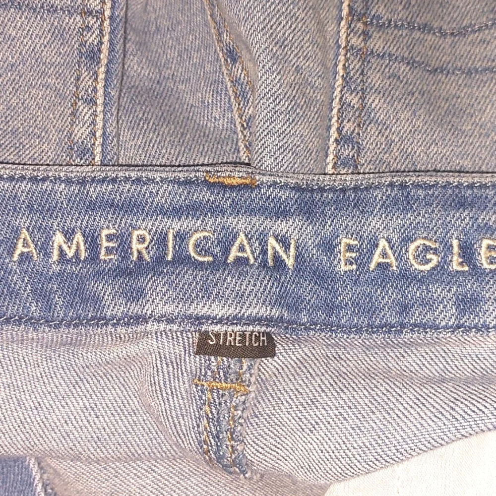American Eagle Outfitters High Rise Blue Jeans - Picture 11 of 14